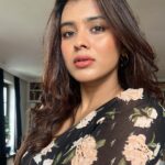 Hebah Patel Instagram - @makeupbyramakrishna: 💄& 📸