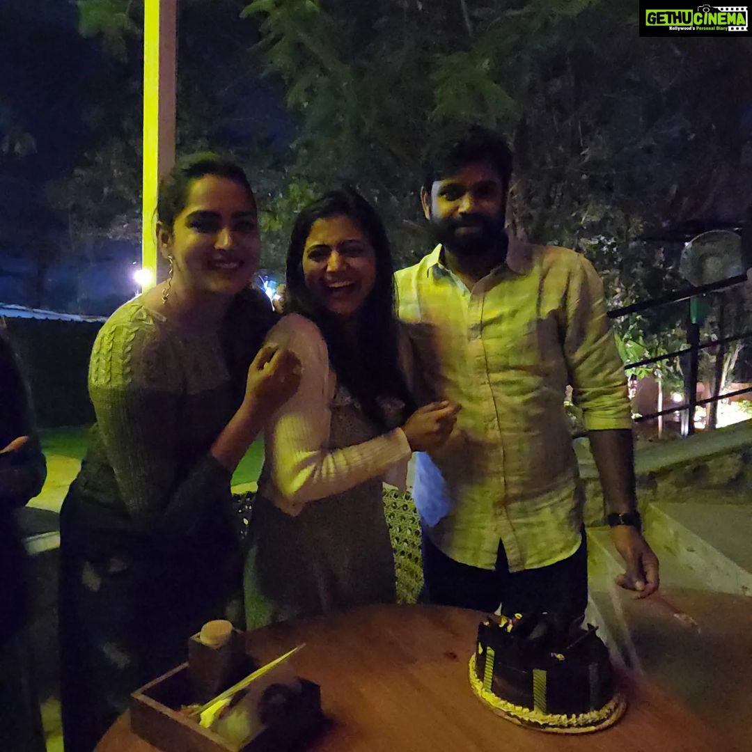 Himaja Instagram - Just picture is blur not memories.. love u my brother from another mother.. Happy Birthday @ganguly_manthri ❤ #happybirthday #birthday #blessed