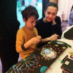 Isha Sharvani Instagram - collaboratively making art with the family at MAARAKOOL @140 Perth It’s on till the 5th of August❤️ Thanks to @artifyconsulting and talented artist Kambarni for this experience 🙏🏾💐🙏🏾