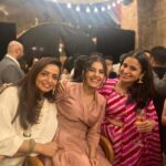 Isha Talwar Instagram - About last night from the big fat crazy Punjabi wedding 🥰💃🏻💕 #gunsung #vibehaivibehai #dholvajda