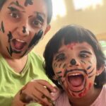 Ishika Singh Instagram – Face painting 🖼 session we both had blast !!!!! #facepainting #toddlerlife #toddlermom #toddleractivities #momlife #momlove #motherdaughter #motherlove #motherhood #pari #merijaan