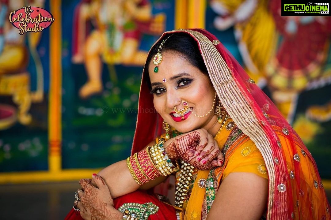 Ishika Singh Instagram - a Happy Bride is the prettiest. There’s no better representation of beauty than a bride who unabashedly, unapologetically, and unequivocally is herself. That’s the beauty you’ll never forget once you experience it – with your own eyes.📷💏💞 . . Whether you want to capture your best moments for a wedding or just have a fun photoshoot, we are here to help! @investwithsanjivbhasin For Bookings and Reservations Reach Us Today! 📞: 98851 24477 💻: www.thecelebrationstudio.in 📩: info@thecelebrationstudio.in 📍: #10, 3rd Floor, Chandra Apartments, Road No 7, Banjara Hills, Opp Meridian School, Hyderabad #weddingphotography #weddingphotographer #weddingdiaries #thecelebrationstudio #hyderabad #photoshoot #photography #desiwedding #wedding #weddingday #videography #eventmanagement #indianwedding #southindianwedding #preweddingphotoshoot #newcouple #photographyservices #marriagephotography #destinationwedding #weddingdecor #weddingins #photoshoot #brideandgroom #couple #husbandandwifeteam #bride #beautifulbrides #southIndianbrides #mangalasnanam #hyderabad #charminar