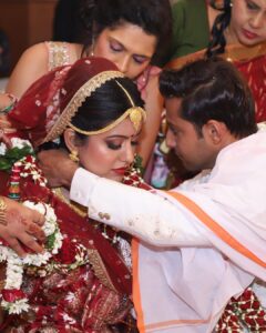 Ishita Dutta Instagram - Happy Anniversary my boo ❤️ Thanku for being my strength…Thanku for always being there… Thanku for always making me laugh..Thanku for being you ❤️ Sometimes I am like Thankgod we met ❤️ @vatsalsheth 🧿