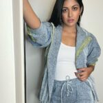 Ishita Dutta Instagram - Coz I was born with great jeans 😝💙 Outfit: @mellowdrama_official @elevate_promotions Jewellery: @misho_designs Stylist: @styledbynikinagda Asst.: @esha_baldota