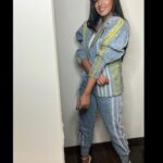 Ishita Dutta Instagram - Coz I was born with great jeans 😝💙 Outfit: @mellowdrama_official @elevate_promotions Jewellery: @misho_designs Stylist: @styledbynikinagda Asst.: @esha_baldota