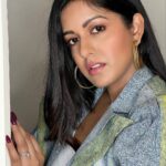 Ishita Dutta Instagram - Coz I was born with great jeans 😝💙 Outfit: @mellowdrama_official @elevate_promotions Jewellery: @misho_designs Stylist: @styledbynikinagda Asst.: @esha_baldota