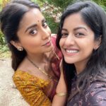 Ishita Dutta Instagram – As promised #bts pics from #drishyam2 

❤️❤️❤️