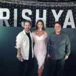 Ishita Dutta Instagram - All smiles at the Drishyam 2 success party. Book your tickets now! #Drishyam2 now in cinemas near you. @ajaydevgn #AkshayeKhanna @tabutiful @shriya_saran1109 #RajatKapoor @ishidutta @vatsalsheth @jadhavmrunal73 @abhishekpathakk #BhushanKumar @kumarmangatpathak #KrishanKumar @ajit_andhare @thisisdsp @sanju_r_joshi #AdityaChowksey @shivchanana @panorama_studios @viacom18studios @tseriesfilms @panoramamusic @pvrpictures #Drishyam2 #VijaySalgaonkar #PVRPictures #PVRPicturesRelease