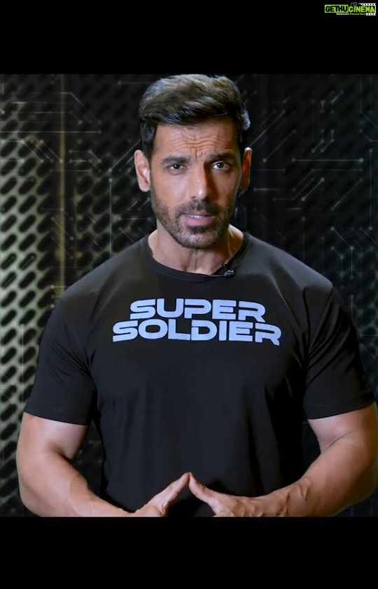 John Abraham Instagram - 2 x excitement + 2 x action + 2 x #ATTACK, 'cause it's the first double-header day! 🤩 Join @rakulpreet, @jacquelinef143 and me on #CricketLIVE for the Super Action day, 2 PM onwards only on @starsportsindia & Disney+Hotstar! with @irfanpathan_official @harbhajan3 @sureshraina3 @jatin_sapru