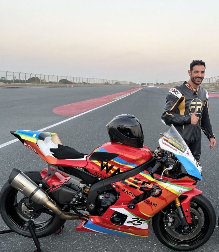 John Abraham Instagram - Wish you all beautiful beginnings, best health and loads of excitement for 2022. #staysafe #bike #moto