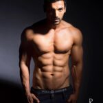 John Abraham Instagram – 💪🏼❤️ Pump It Up 💯
@thejohnabraham 
📸 Photography @dabbooratnani 
Assisted By @manishadratnani 
Makeup Venky
Hair @prerna2510 
Team JA @minnakshidas 
Production @dabbooratnanistudio 

#dabbooratnani #johnabraham #dabbooratnaniphotography #dabbooratnanicalendar Dabboo Ratnani Photography