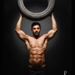 John Abraham Instagram – If You Believe, You Can Move Highest Mountain ! 💪🏼💯 @thejohnabraham 
📸 Photography @dabbooratnani 
Assisted By @manishadratnani 
Makeup Venky
Hair @prerna2510 
Team JA @minnakshidas 
Production @dabbooratnanistudio 

#dabbooratnani #johnabraham #dabbooratnaniphotography #dabbooratnanicalendar Dabboo Ratnani Photography