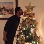 John Abraham Instagram - Merry Christmas 🎄Big Kiss !!!