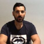 John Abraham Instagram - Love you Champion 🐶 . . . . . . @amtmindia #animals #loveanimals #stopanimalabuse #stopanimalcruelty #supportamtmindia #amtmindia
