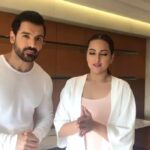 John Abraham Instagram – Flat 50% Cashback on @Force2thefilm tickets! Use code: FORCE2 & book now only on @PaytmTickets. http://m.p-y.tm/dnr