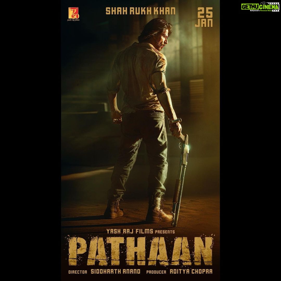 John Abraham Instagram - Welcome Shah Rukh Khan in & as #Pathaan 🔥 Celebrate #Pathaan with #YRF50 only at a big screen near you on 25th January, 2023. Releasing in Hindi, Tamil and Telugu. @iamsrk | @deepikapadukone | #SiddharthAnand | @yrf