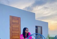 Joy Crizildaa Instagram - Just like that 💗 #fashionbloggerchennai #fashionblogger #fashiondesigner #bloggerstyle #fashionstyle #fashiongram #bloggers #naturephotography #nature #naturelover #naturegram
