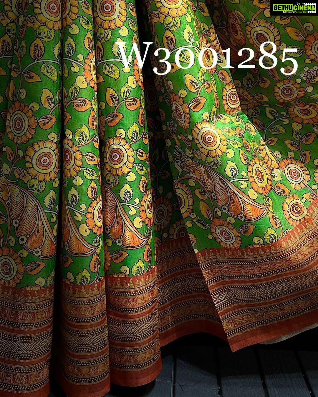Joy Crizildaa Instagram - To place an order Kindly DM ! ❤️ Disclaimer : color may appear slightly different due to photography No exchange or return Unpacking video must for any sort of damage complaints Threads here and there, missing threads,colour smudges are not considered as damage as they are the result in hand woven sarees.