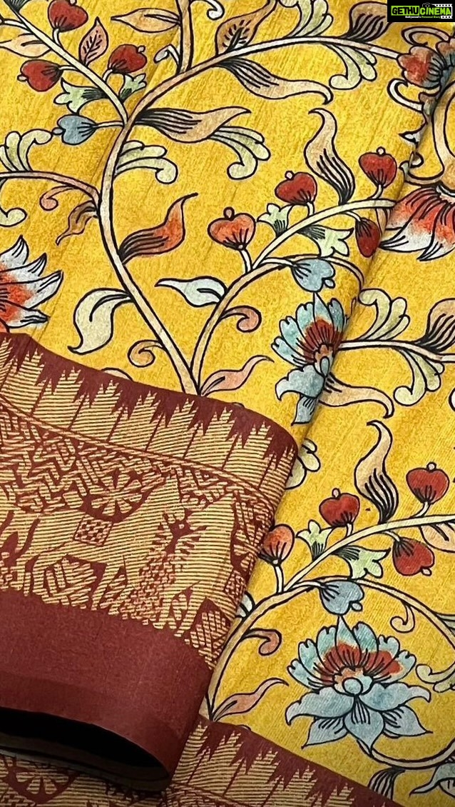 Joy Crizildaa Instagram - Soft munga tussar silk sarees Colors available To place an order Kindly DM ! ❤️ Disclaimer : color may appear slightly different due to photography No exchange or return Unpacking video must for any sort of damage complaints Threads here and there, missing threads,colour smudges are not considered as damage as they are the result in hand woven sarees.