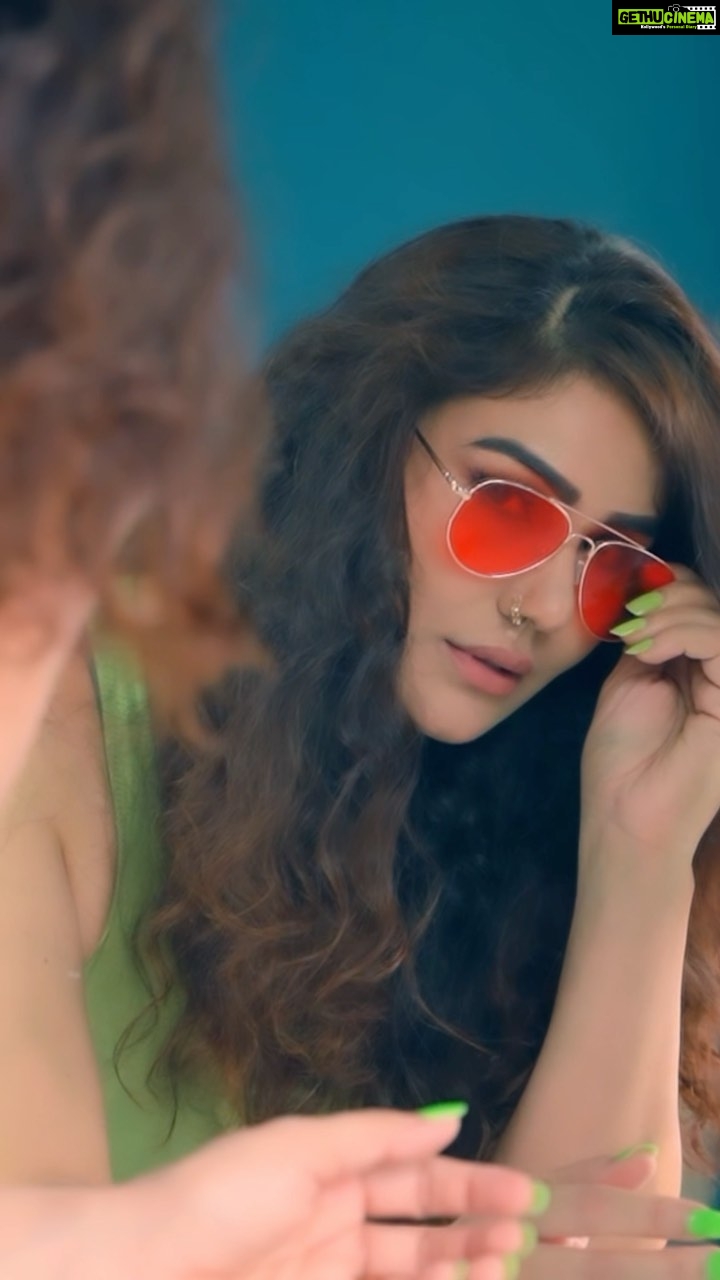 Kangna Sharma Instagram - Aafat 🔥🔥 Dop - @dopyuvraj MUA - @makeup_asfaque