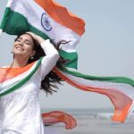 Kangna Sharma Instagram - #समस्त देशवासियों को स्वतंत्रता दिवस की हार्दिक बधाई एवं शुभकामनाएं! वंदे मातरम्! जय हिन्द! #IndependenceDayIndia #indiaat75 @arvindkejriwal @drsushilkrgupta Kangnasharma16 #15august #independenceday #tiranga #josh #indianarmy #india