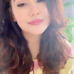 Kangna Sharma Instagram - just love this song 🤭