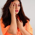 Kangna Sharma Instagram - Trending song😍 Photograper- @faizialiphotography MUA - @makeup_asfaque Hair - @nirali_soni_hairandmakeup