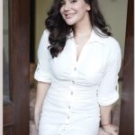 Kangna Sharma Instagram - Keep Talking …. I am Diagnosing You 😉 MUA - @makeup_asfaque