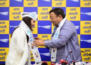Kangna Sharma Instagram - Thanku Everyone For the Love and Support Of All And I wish To be Blessed For This New Journey With The same .
@arvindkejriwal @drsushilkrgupta @aamaadmiparty @aamaadmipartyharyana__