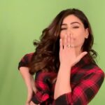 Kangna Sharma Instagram – Drop your fav emoji’s for this look ❤️

Reels#foryou #foryoupage #forreels