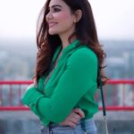 Kangna Sharma Instagram – O re piya ❤️❤️Drop your Fav emoji’s 🔥🔥

🎞- @black_lotus99 
MUA – @makeup_asfaque