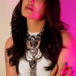Kangna Sharma Instagram - Trending song ❤️ Makeup&hair- @makeup_asfaque