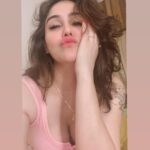 Kangna Sharma Instagram - good evening …. la la la senorita 🤭