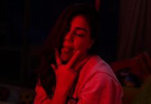 Kangna Sharma Instagram - Moody yea 😉