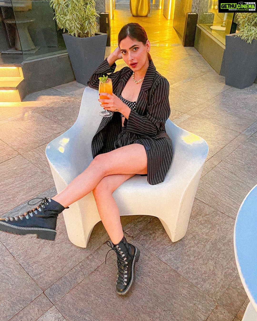 Karishma Sharma Instagram - Actually, the entire universe does revolve around me! 🤪