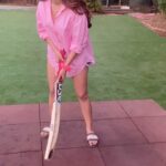 Karishma Sharma Instagram - T20 season but i prefer gilli danda anyday….. swipe to see my skills 🏏 @tanujvirwani 🤣