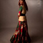 Karishma Sharma Instagram - Love 💕 Shot by @sauravanuraj Outfit by @printsbyradhika