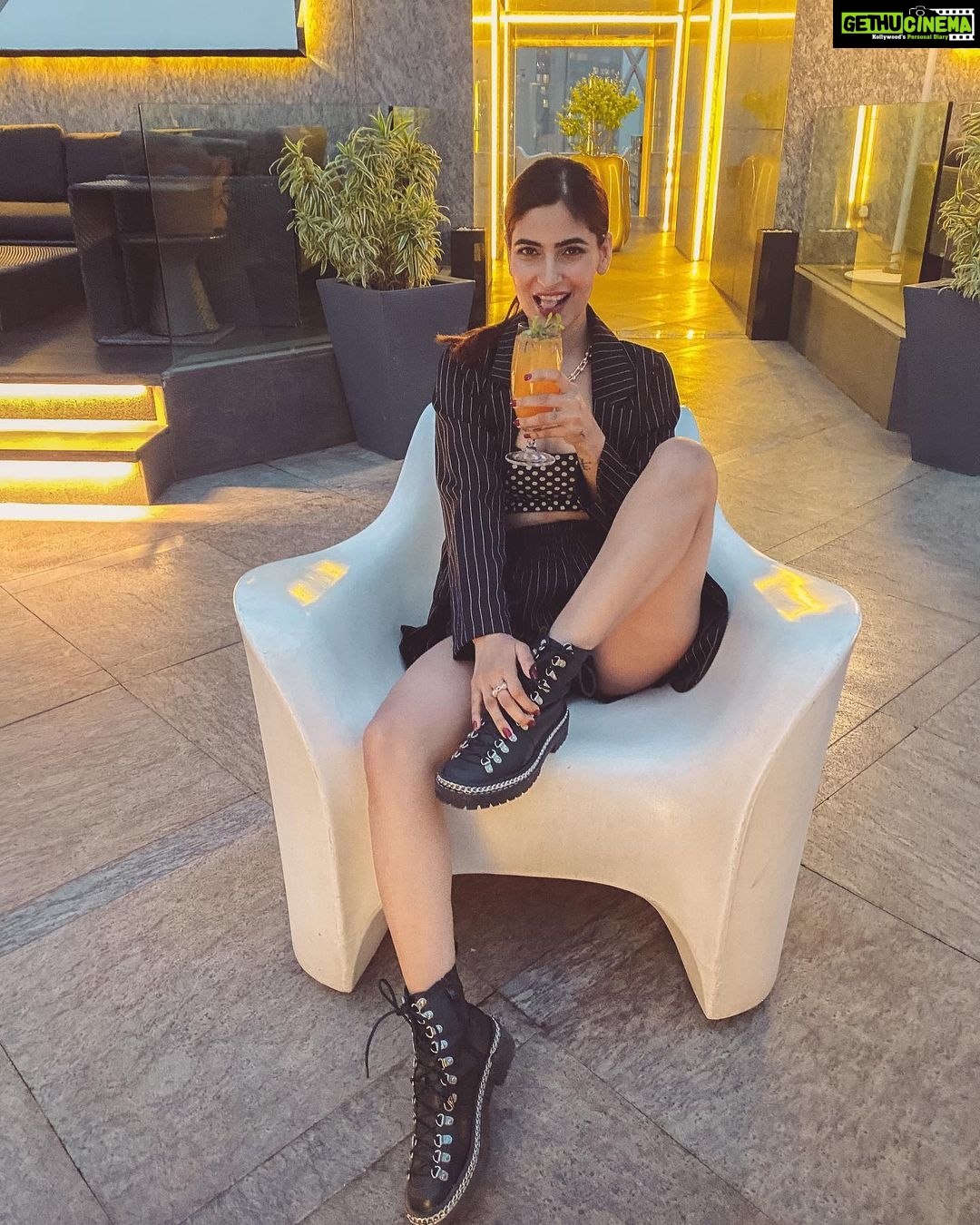 Karishma Sharma Instagram - Actually, the entire universe does revolve around me! 🤪