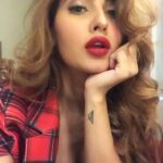 Karishma Sharma Instagram – The lip color is meant to be seen and admired, and no woman should ever feel like they don’t deserve to be seen and admired. Rock a red lip, ladies, whether it be for any special occasion or your own. 

#redandreadyagain with @lakmeindia 

Thank you @mrunalofficial2016 💛 

Girls go flaunt yours @shraddhabee @kahinii @rameet_sandhu