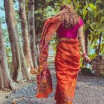 Karishma Sharma Instagram - Dhaani- Getting out into nature doesn’t have to be a big event, but for some it is, she loves the early spring flowers, pretty ground cover plants, right in her neighbourhood where nature’s silence is loud. She sits and enjoys the subtle sounds of birds that surrounds her, drinks tea in the view. Deep in the woods, there is a peace and harmony that doesn’t exist in the city or anywhere around human habitats. Sun and flowers were her favourite 🌻🌞☘️🌿