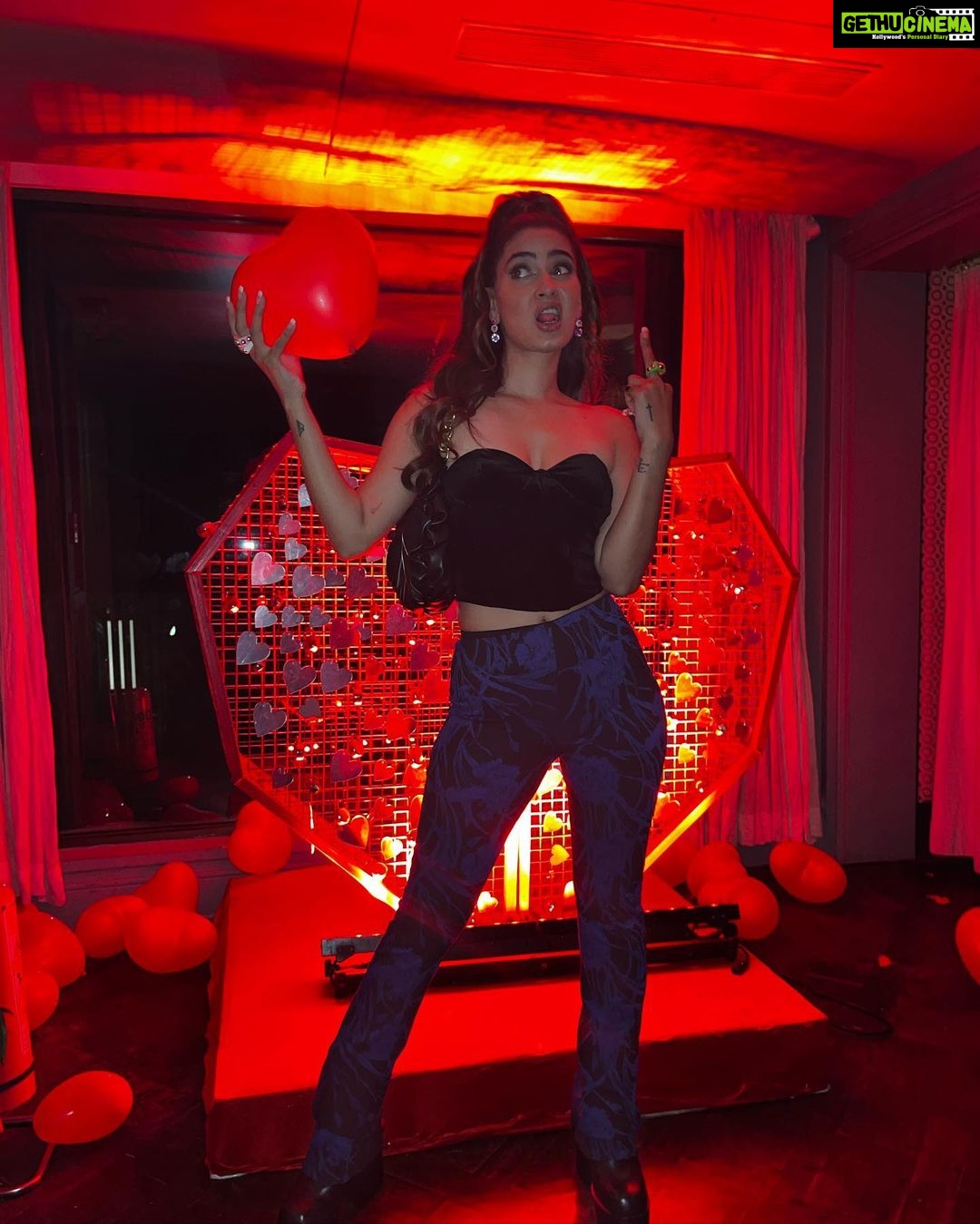 Karishma Sharma Instagram - I Was Just Looking For Someone Who Could See What I See, Feel What I Feel ❤️🔥🌶