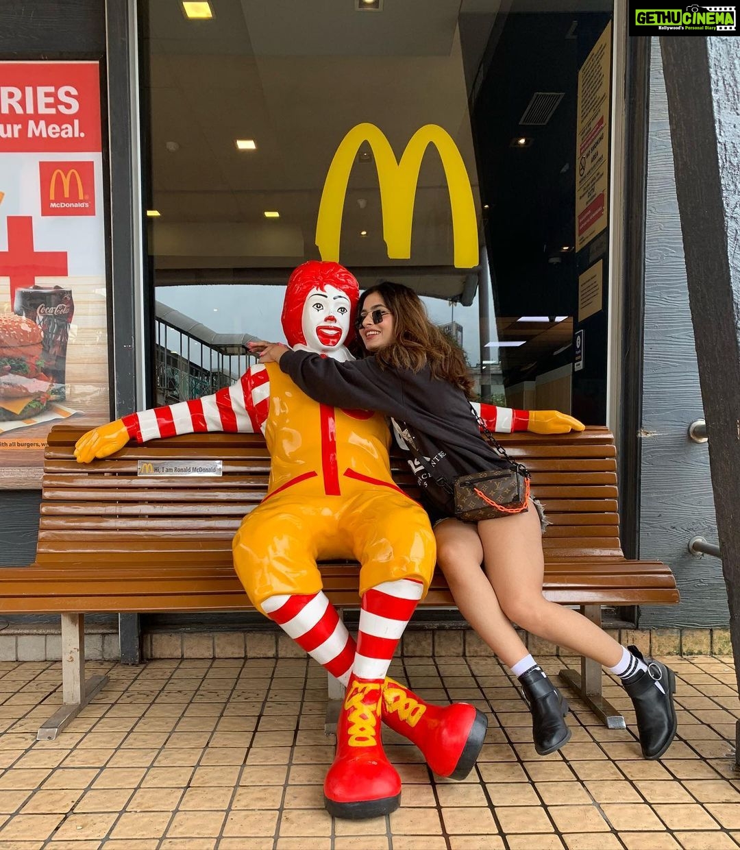 Karishma Sharma Instagram - All I know is that when I needed McDonald’s, McDonald’s was there for me. Love you Ronald 💛🍟