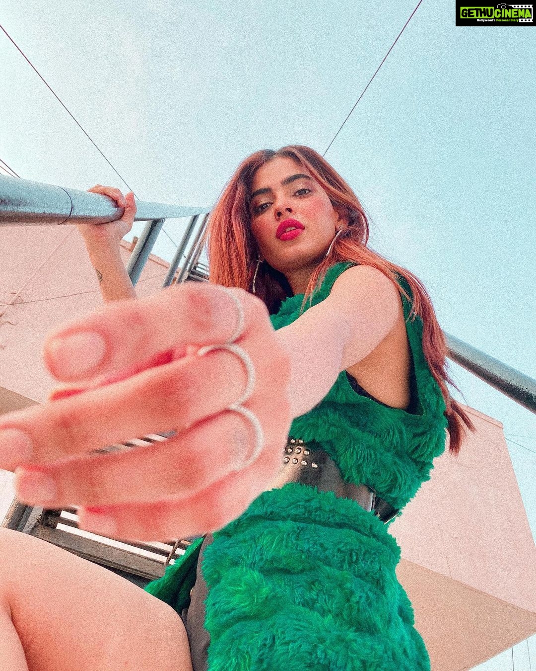 Karishma Sharma Instagram - The Earth is what we all have in common connection. Happy earth day 🌎🌍🌻🌻 . Shot by this greatest photographer @natasha_phukan