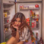Karishma Sharma Instagram - All I eat is news these days. Since we are trying news things. Let’s try a new dish called Compassion. While we eat, drink,sleep,dance,sing, let’s also practice to help and not hurt beings around us. Can we all start being more humane?