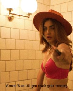 Karishma Sharma Instagram - Countdown begins 🔪 🍴 🕰