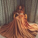 Karishma Sharma Instagram - My Beauty Comes From Having My Own Style, Living My Own Way and Knowing My Own Mind. . .📸 @biryanimasala Outfit @asrafahimsyed Soho House Mumbai