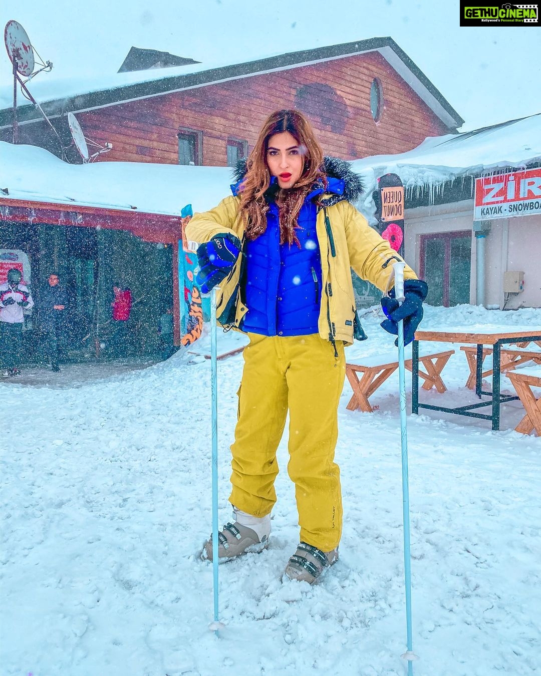 Karishma Sharma Instagram - The brave don't live forever but the cautious don't live at all. The only thing that's truly terrifying is the unlived life. . @fitzupofficial @turkeytourismin @goturkey