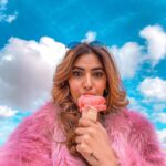 Karishma Sharma Instagram - “One of the very nicest things about life is the way we must regularly stop whatever it is we are doing and devote our attention to eating." . @fitzupofficial @goturkey @turkeytourismin #goturkey #icecream #travelgoals Open Air Museum, Cappadocia, Turkey