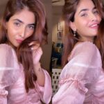 Karishma Sharma Instagram - You should know that a period of isolation is often required before a massive breakthrough. Isolation isn’t always boring. This is the time for self love, so I thought why not revisit my old passion which is music. Therefore, I got myself a keyboard 🎹yesterday and started learning a few notes from the internet. Honestly it’s made me so happy and positive and away from all the anxiety. 🤍 Share your own #reviveyourpassion photo or video and tag another 5️⃣ of your friends asking them to do the same. I nominate @natasha_phukan @therealkushaltandon @sahilgsalathia @shetroublemaker @radhikasethh @shivani.singhh @aditi_bhatia4 @deepakkalra @sarvesh_shashi @krissannb @itsvijayvarma @roshminm @sushantdivgikr @nikhilbhambriofficial @sahilpunamia @theonlynylosahay 🪐 #letsfightcoronavirus Mumbai, Maharashtra