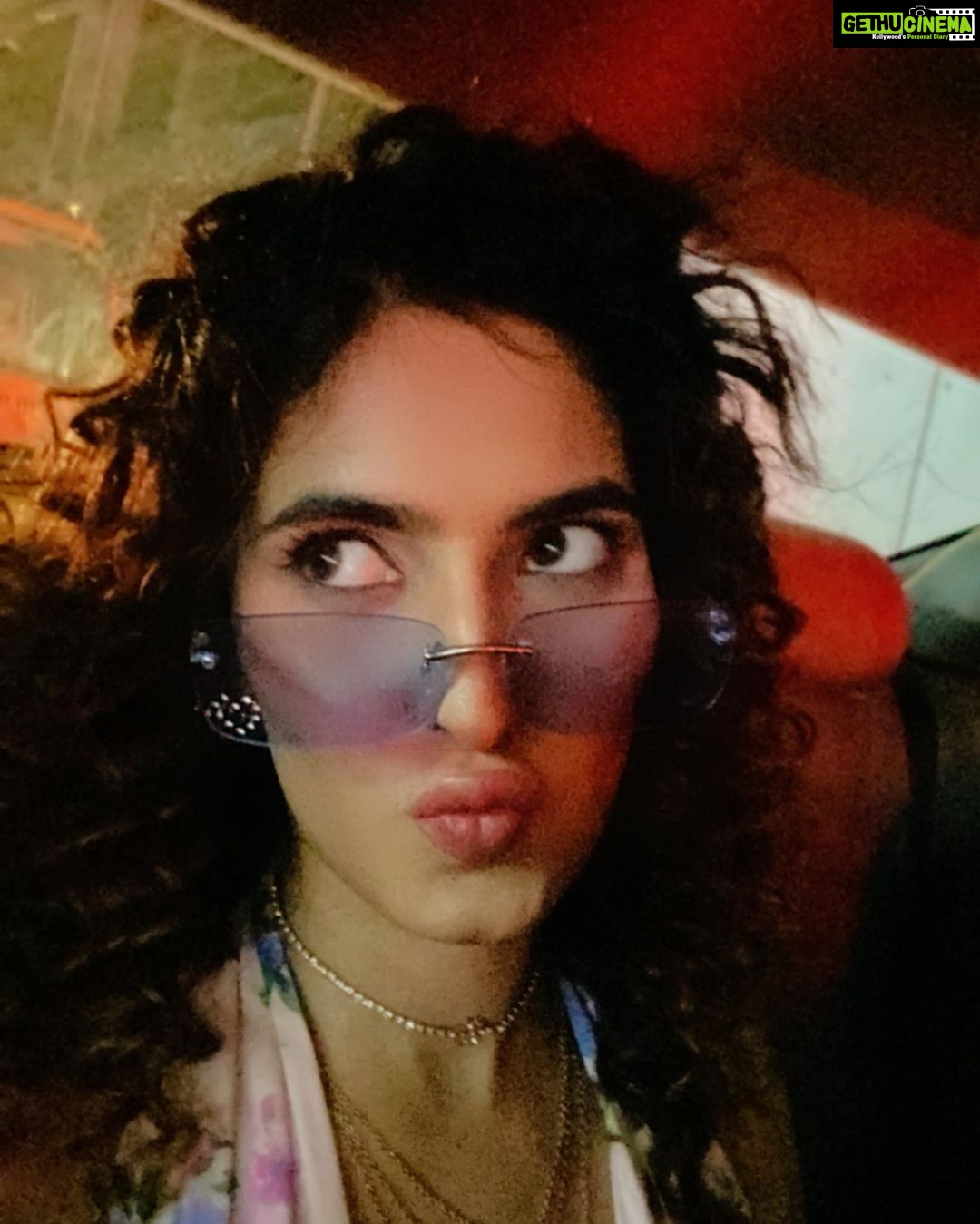 Karishma Sharma Instagram - I went to Gateway of India for the first time dressed like that 🤣💙🤓🦋
